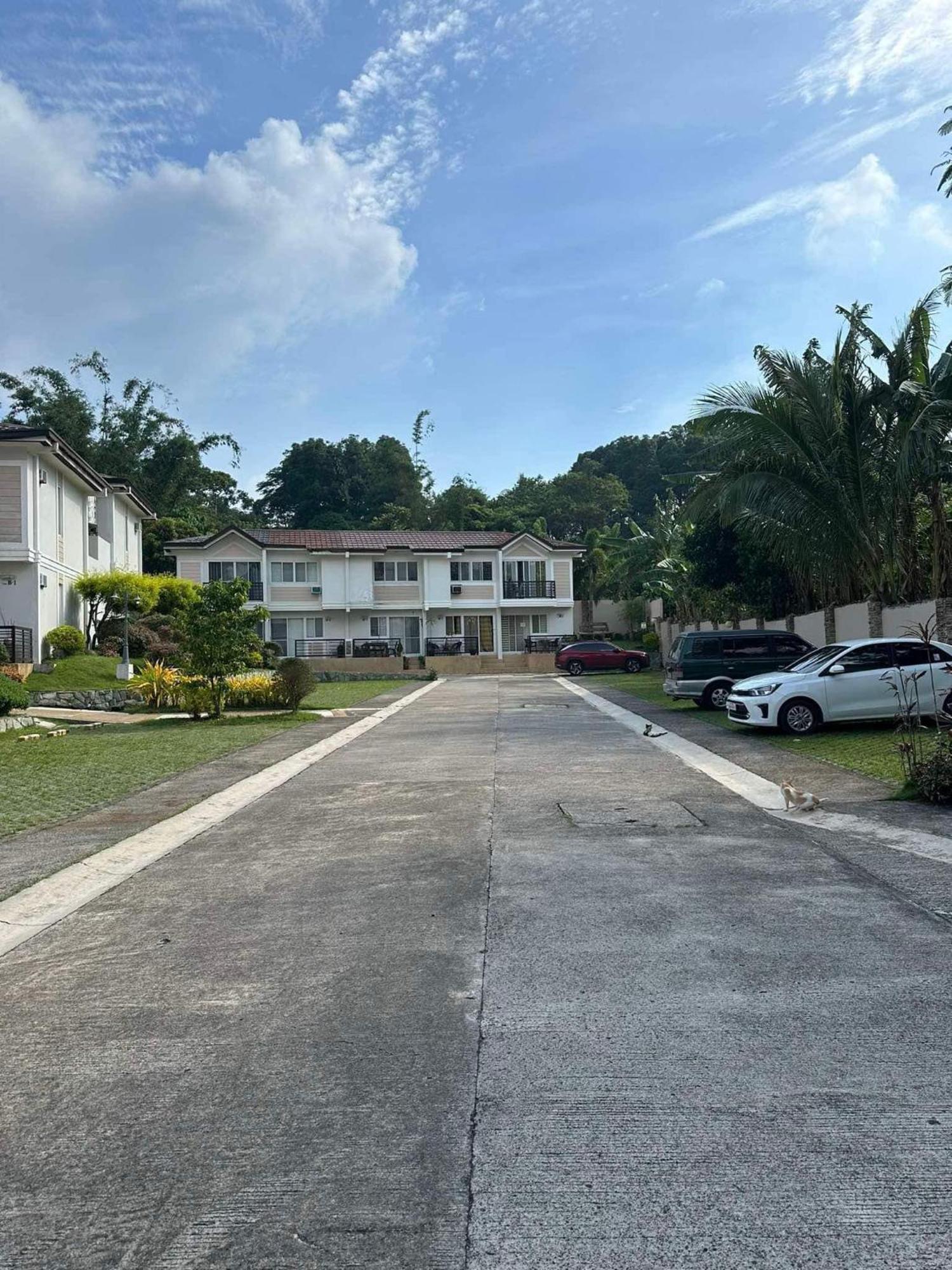 Tagaytay Hampton Villa Тагайтай Экстерьер фото